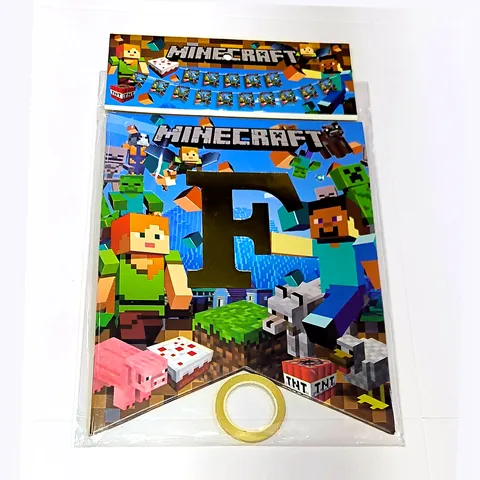 Banderín Feliz Cumpleaños Minecraft, en su empaque