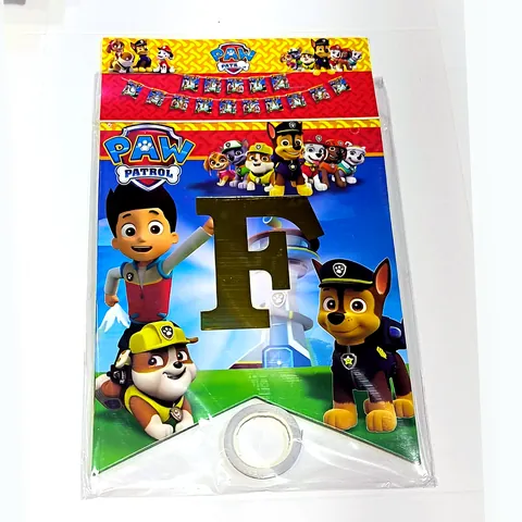 Banderín Feliz Cumpleaños Paw Patrol, en su empaque